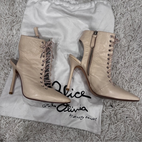 Alice and Olivia lace up booties - Picture 4 of 12